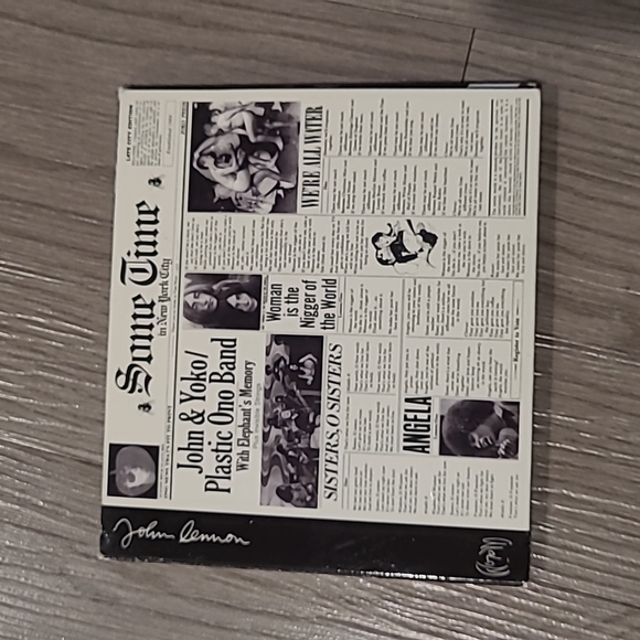 Exellent Condition John & Yoko Plastic Ono Band CD - Picture 1 of 3